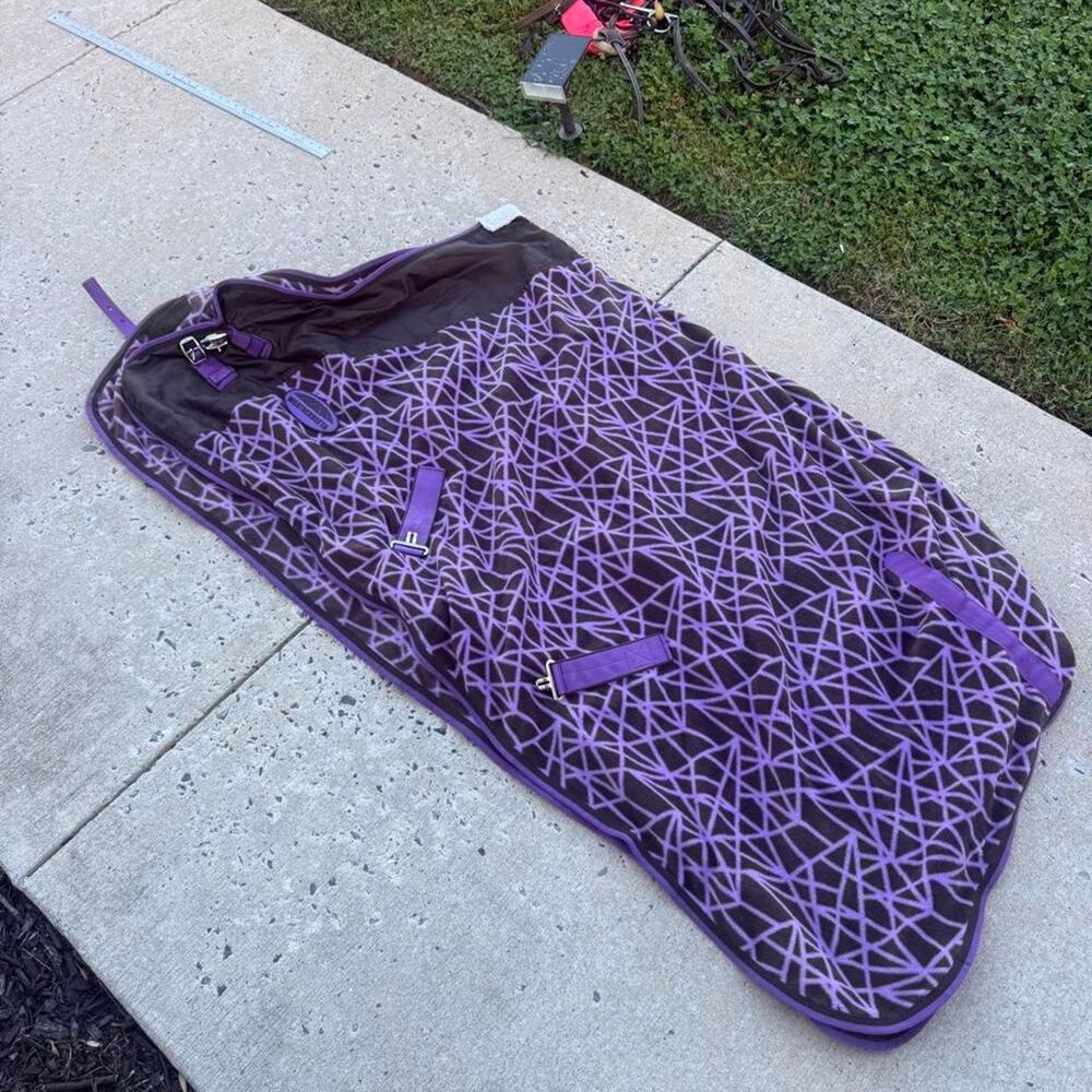 Weatherbeeta purple fleece horse cooler